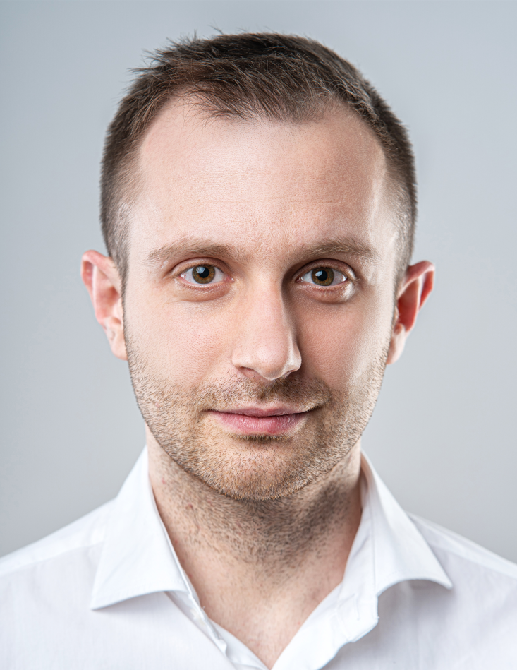 dr Jakub Pieczara
